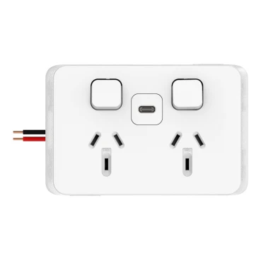 Clipsal Iconic Double Powerpoint With USBC Fast Charger Vivid White - Image 2